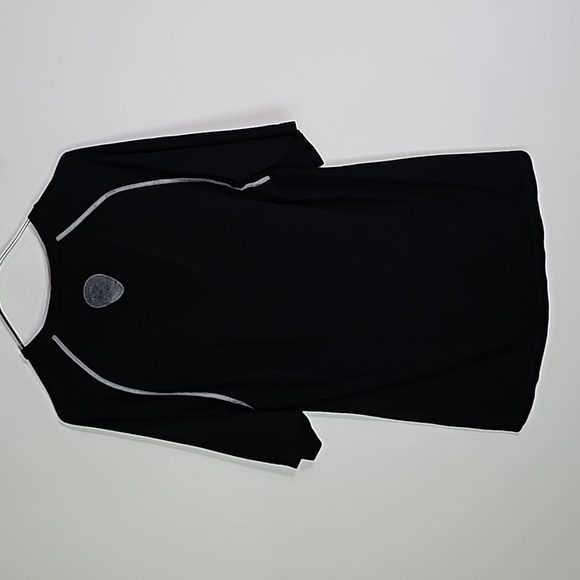 Nike large black athletic short sleeve - Picture 4 of 7